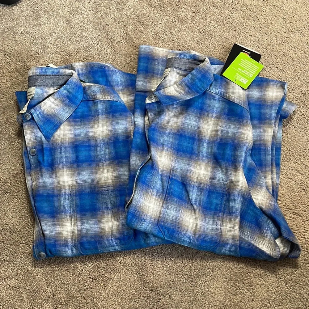 Dickies Women’s Long Sleeve Plaid Flannel Shirt - Picture 8 of 8